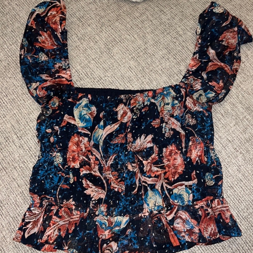 Ruffle Printed Crop Top | Express